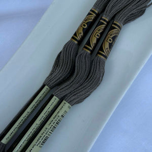DMC Floss - 645 Beaver Gray - Very Dark