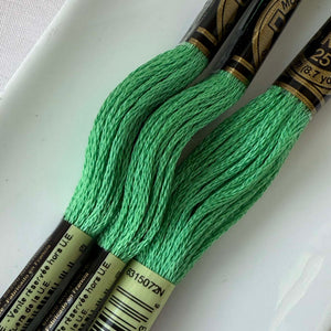 DMC Floss - 912 Light Emerald Green